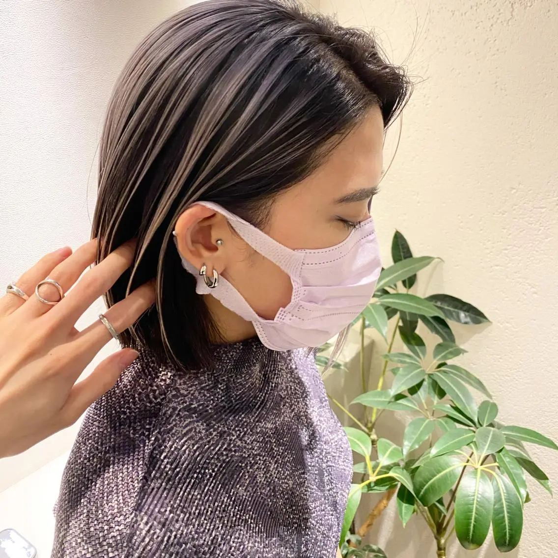 ショート アッシュ ボブ 髪質改善 レイヤーカット ショートヘア カット ヘアカラー ショート〜ミディアム 喜多司のヘアスタイル