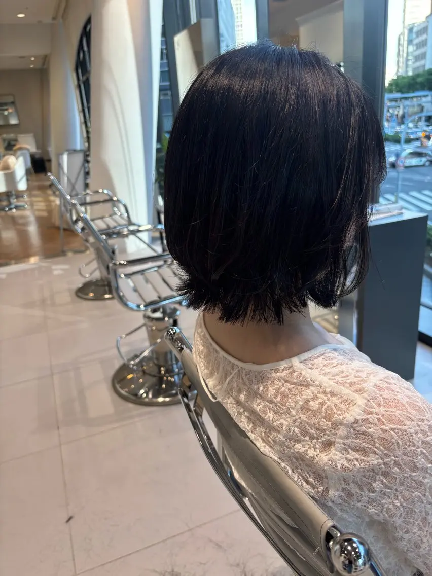 【就活やトーンダウンしたい方へ】落とせるオフブラック+うる艶トリートメント🖤の写真