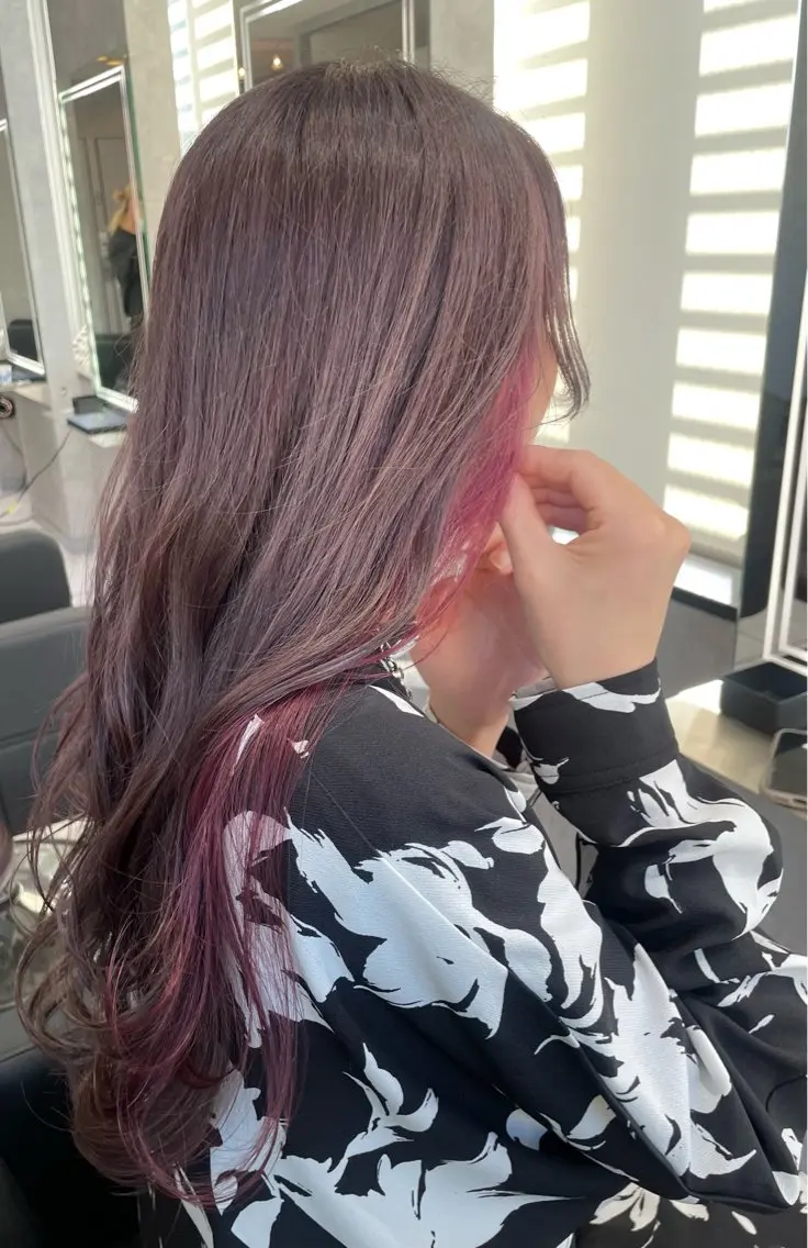 ロング カラー 前田 桃花のヘアスタイル