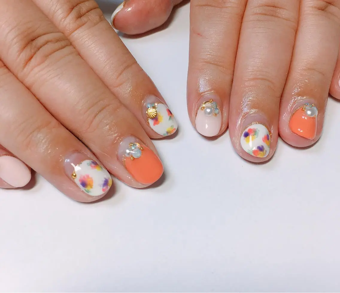 ネイル ハンドネイル Emu Nailのネイルデザイン