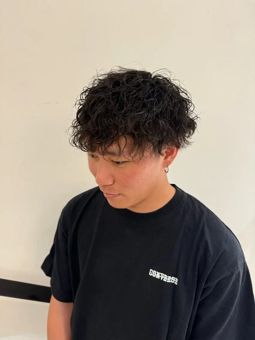 パーマ メンズ 波巻きパーマ 吉留 文月のヘアスタイル