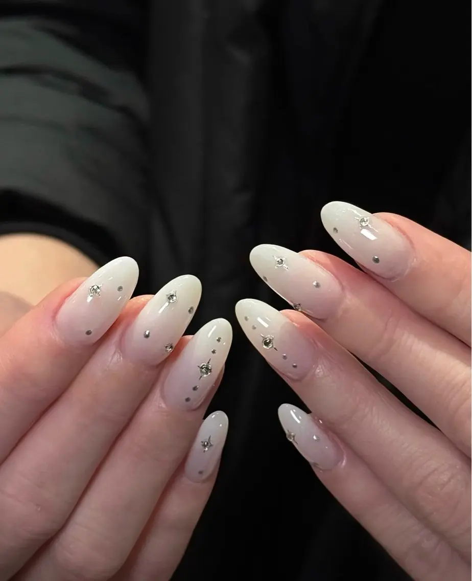 ネイル アートネイル フレンチネイル マグネットネイル ミラーネイル オフィスネイル ハンドネイル Blossom nail_研修のネイルデザイン