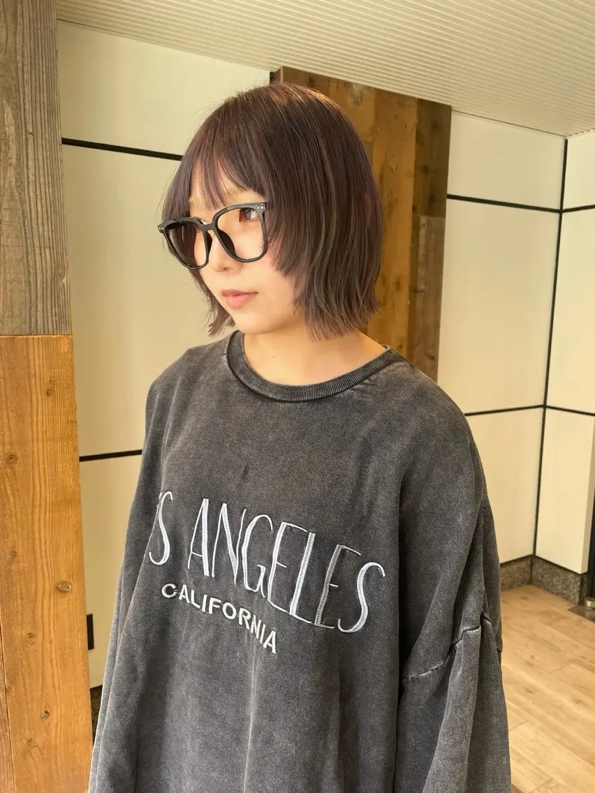 ミディアム カラー デザインカット カット ヘアカラー 渋谷 留菜のヘアスタイル