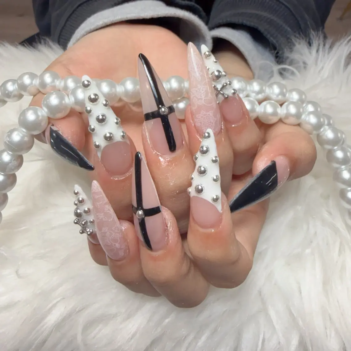 ネイル ハンドネイル 🎀nana🫧 ワンホンネイル🎀のネイルデザイン