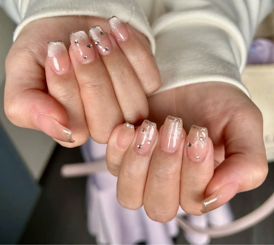ネイル ハンドネイル フットネイル ✴︎ Delightのネイルデザイン