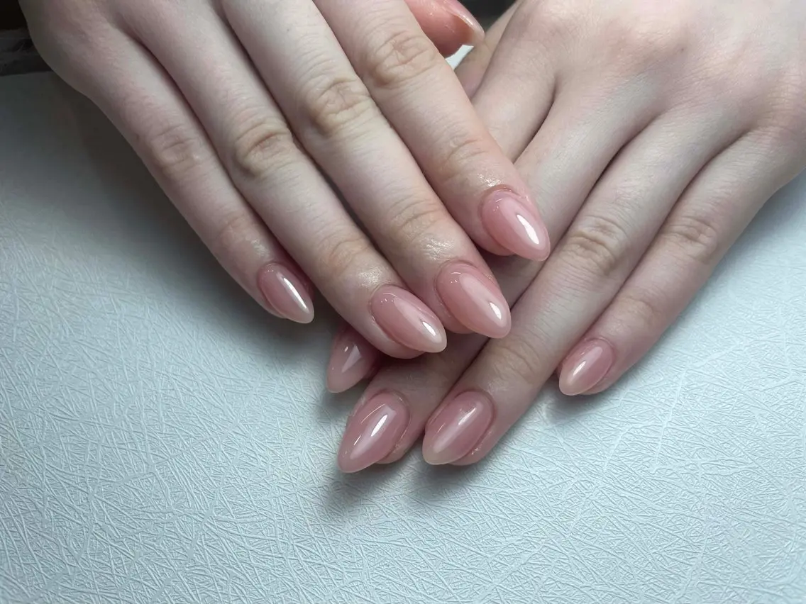 ネイル アートネイル 長さ出し フレンチネイル ジェルネイル ガーリー ハンドネイル 中野駅から2分 MEO NAILのネイルデザイン
