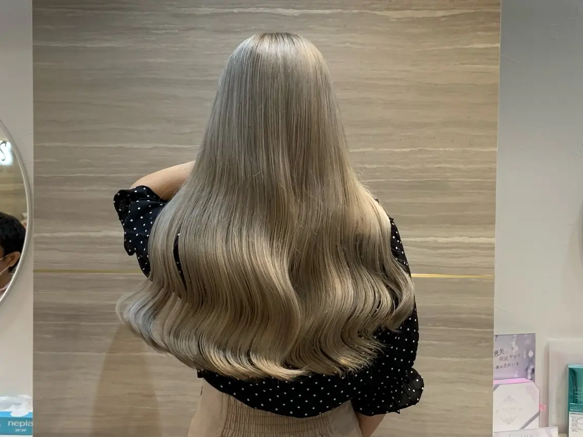 ロング カラー パーマ ヘアアレンジ メンズ キッズ ヘアカラー トリートメント 🤍韓国風レイヤー/ 艶髪🤍鳥越美羽のヘアスタイル