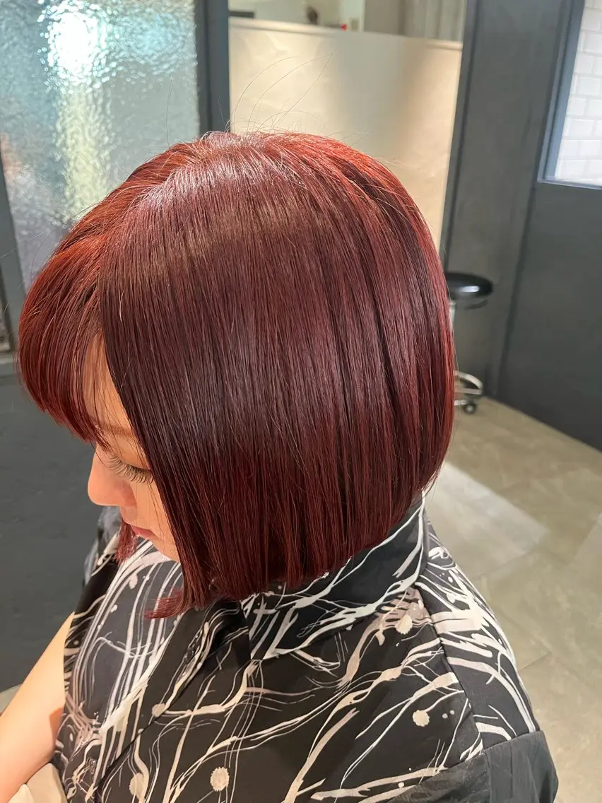 ミディアム カラー 小島 智子のヘアスタイル