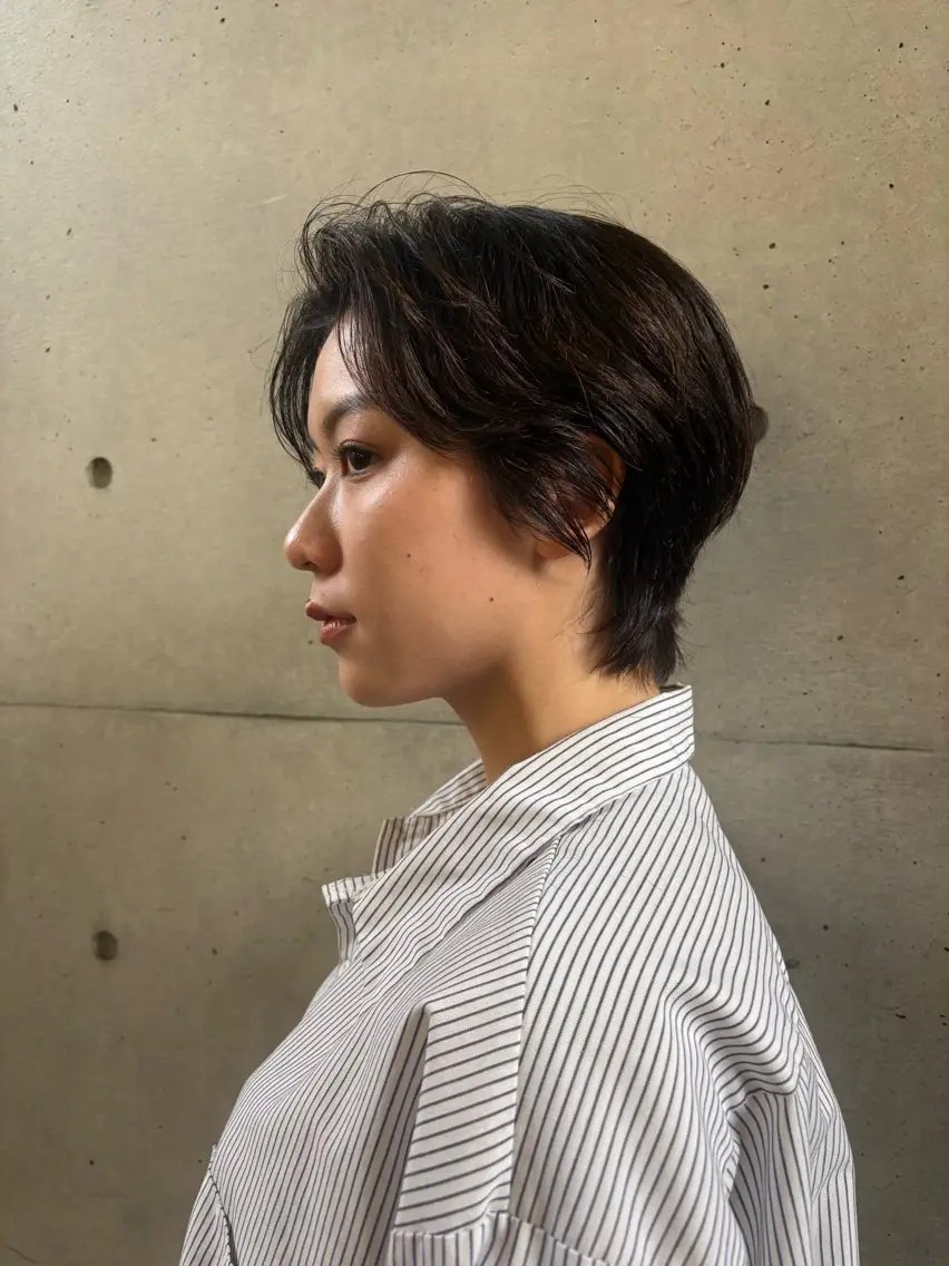 ショート カラー パーマ くせ毛 カット 抜け感レイヤーカット 🐄Hanakaのヘアスタイル
