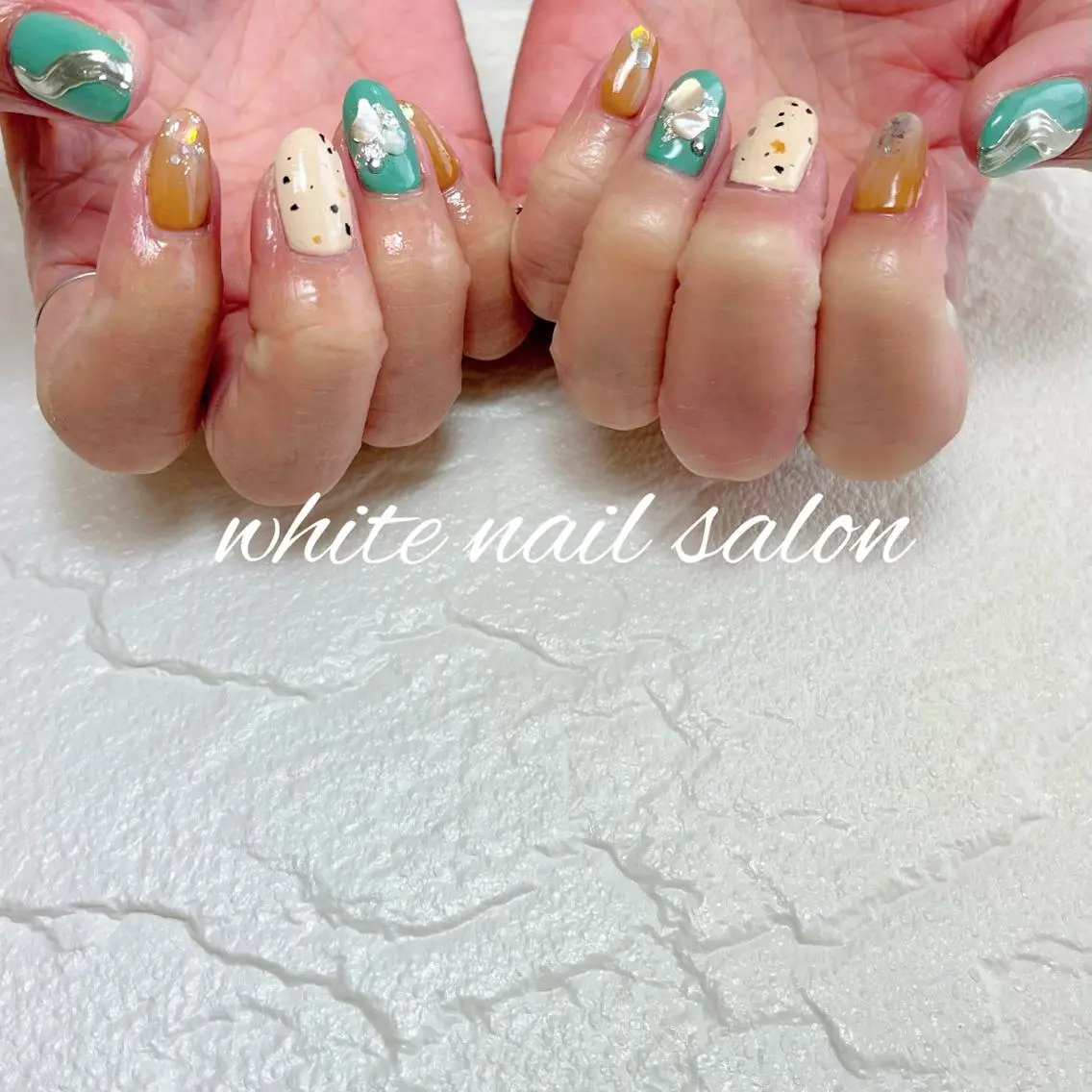 ネイル フットネイル ジェルネイル ハードジェル ラメ(グリッター) 持ち込み ハンドネイル white nail salonのネイルデザイン