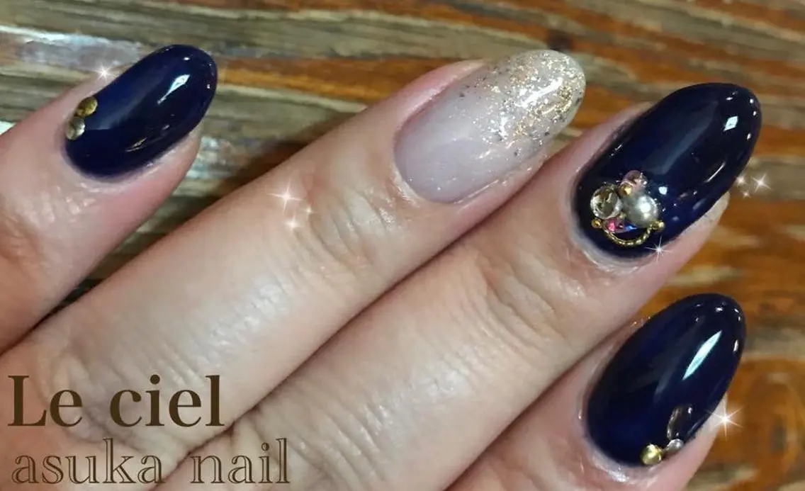 ネイル ネイビー シンプルネイル asuka nailのネイルデザイン