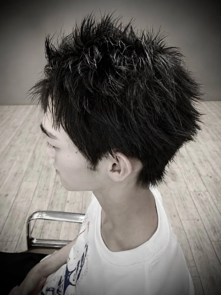 ショート カット 平野 友誠のヘアスタイル