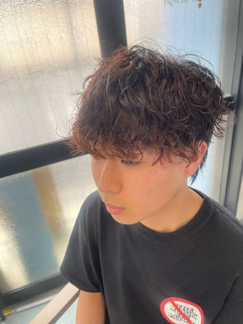 パーマ メンズ シノザキ キナのヘアスタイル
