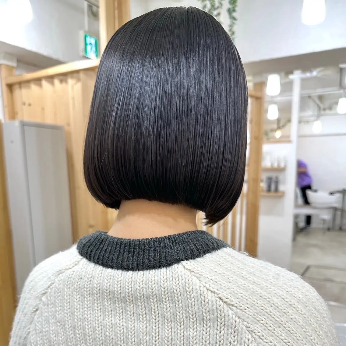 ショート 切りっぱなしボブ 前下がりボブ ボブ ウルフカット 髪質改善 縮毛矯正/ レイヤー/銀座/本木のヘアスタイル