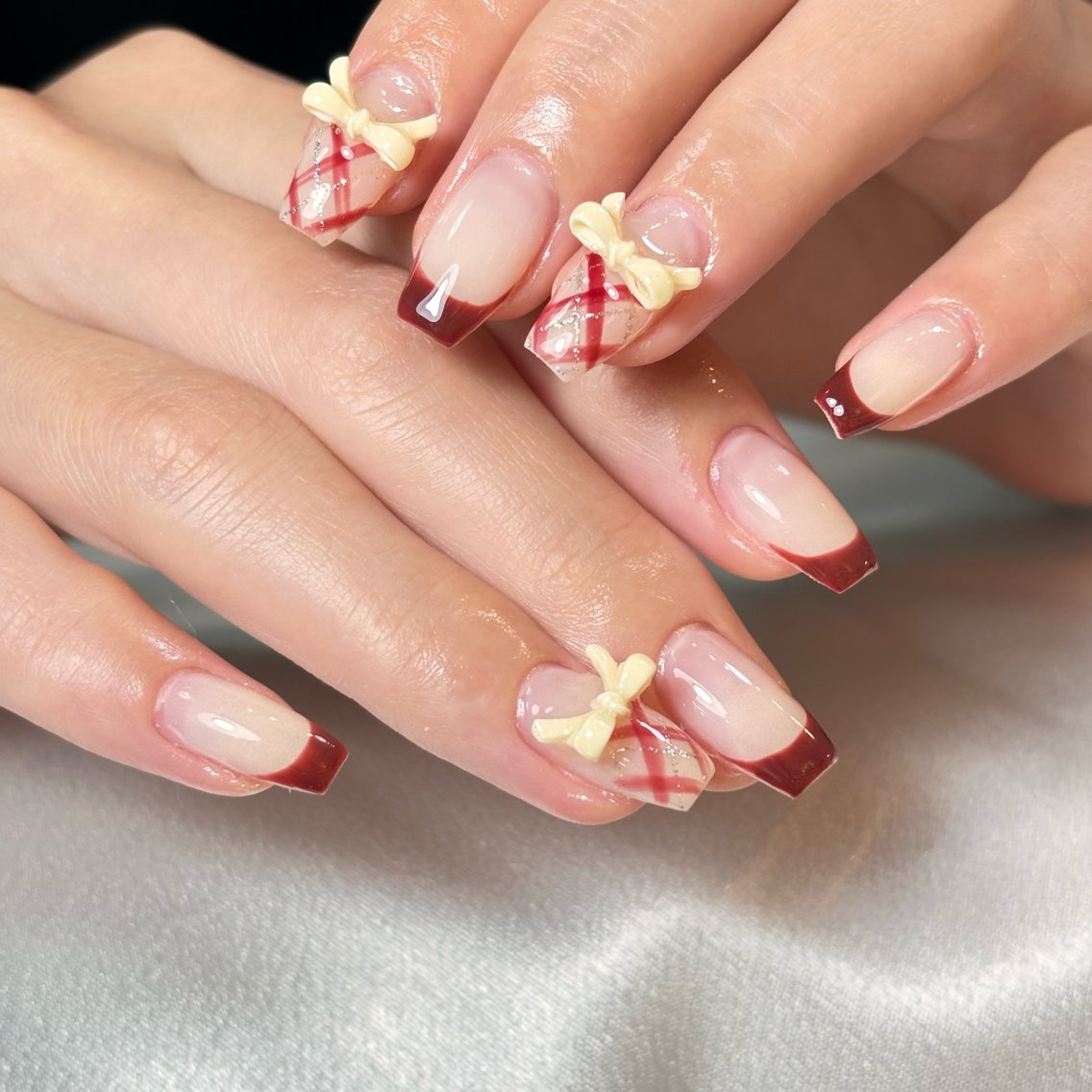 ネイル 桜ネイル 長さ出し フレンチネイル 韓国ネイル マグネットネイル ハンドネイル Kiwami nailsalonのネイルデザイン
