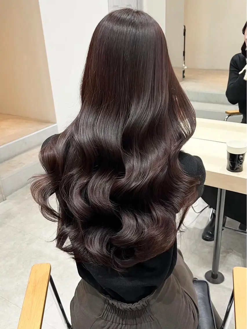 ロング カラー 艶髪ヘア🤍/ 透明感himiのヘアスタイル