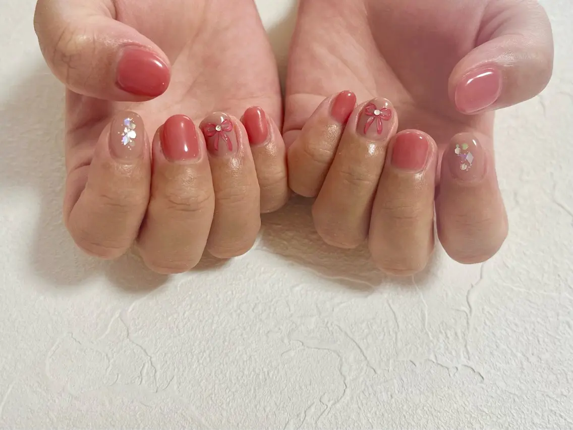 ネイル オーロラネイル フットネイル フレンチネイル ジェルネイル 韓国ネイル ハンドネイル mogunail &blowのネイルデザイン