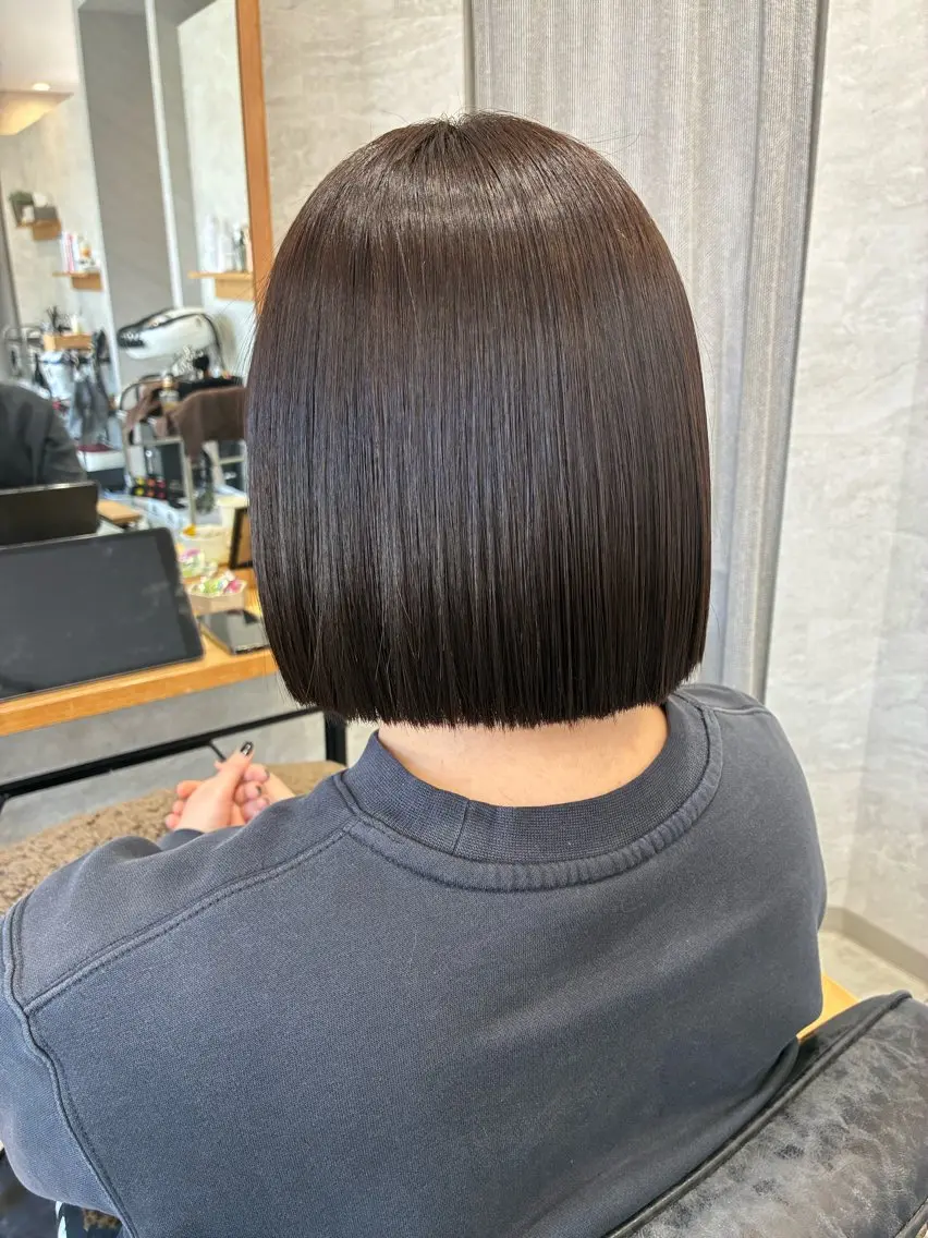 ショート 須賀 知穂のヘアスタイル