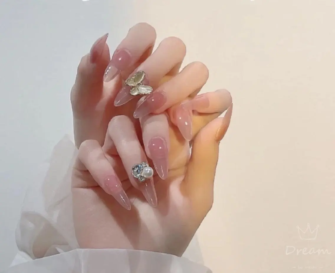 ネイル ハンドネイル ネイリスト ゆかのネイルデザイン