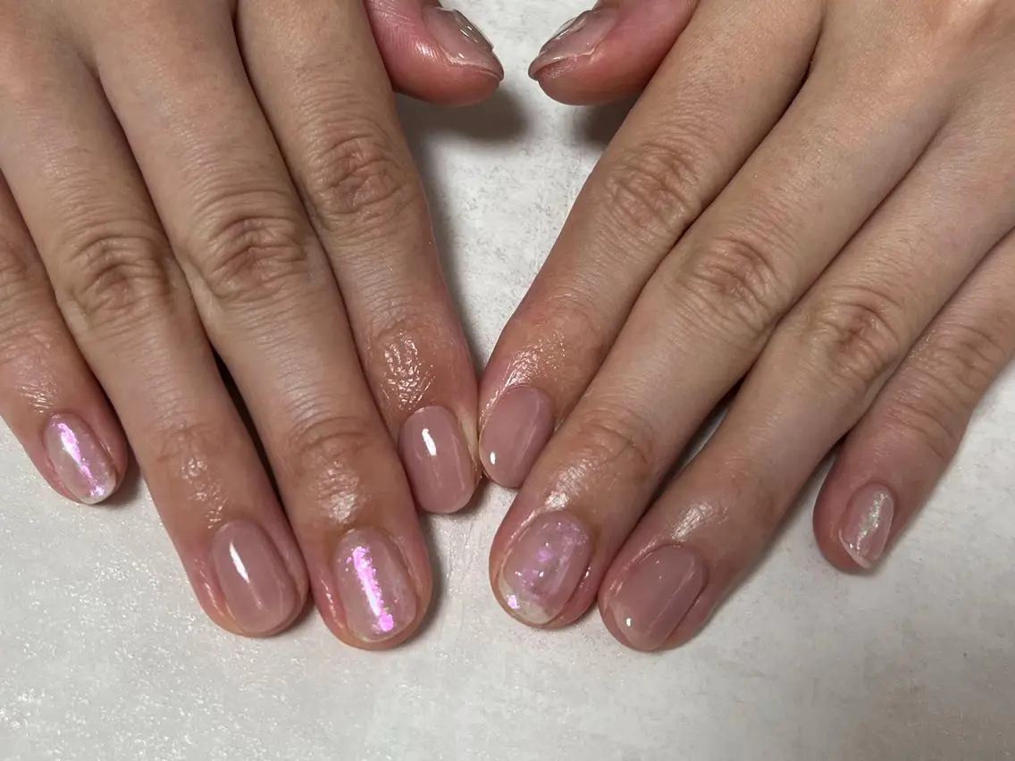 ネイル オーロラネイル フラワーネイル フットネイル フレンチネイル ジェルネイル mogunail &blowのネイルデザイン
