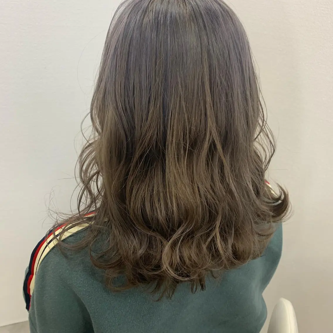 セミロング カラー AOI✩⡱ 。のネイルデザイン