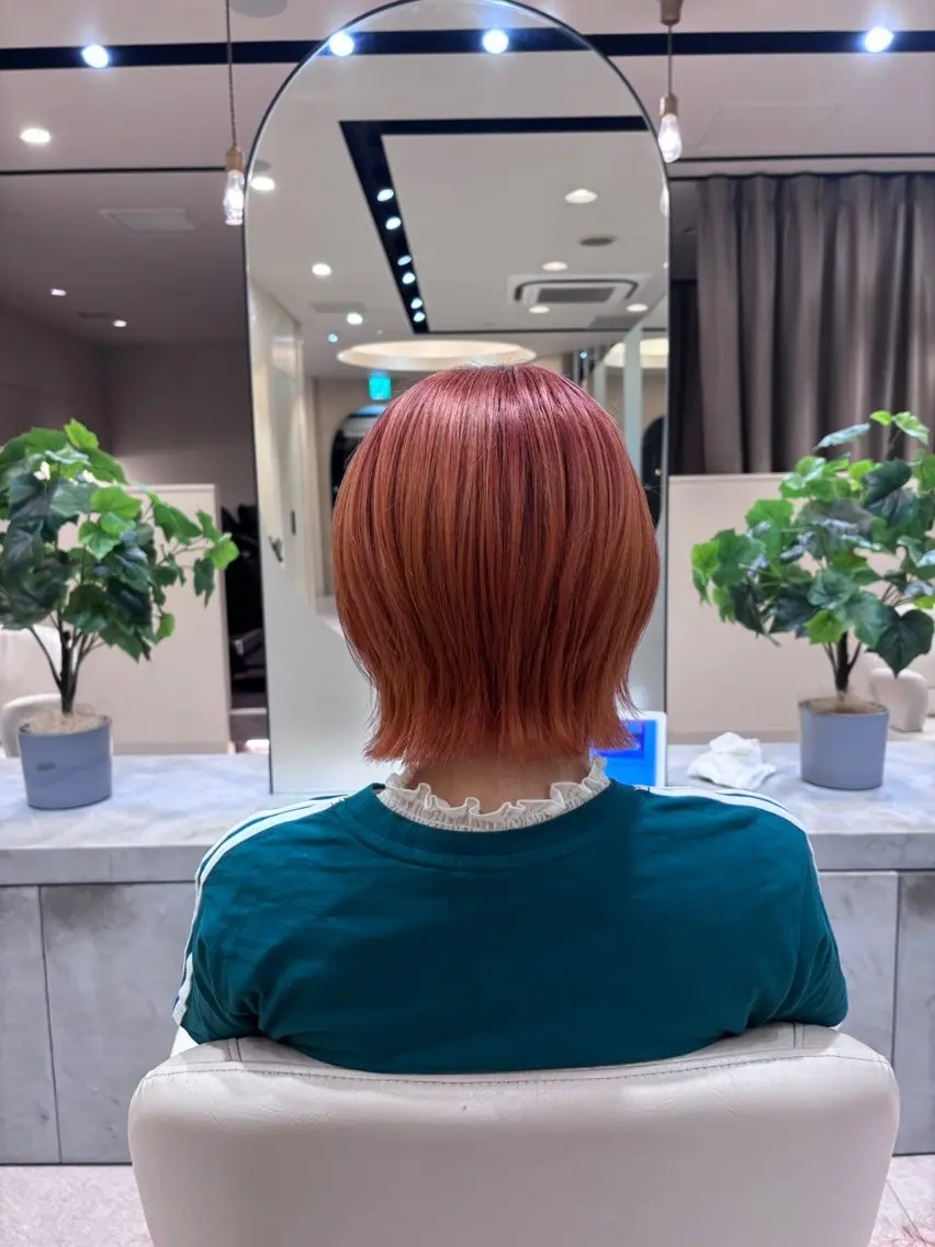ショート カラー カット ヘアカラー トリートメント トバ ショウゴのヘアスタイル