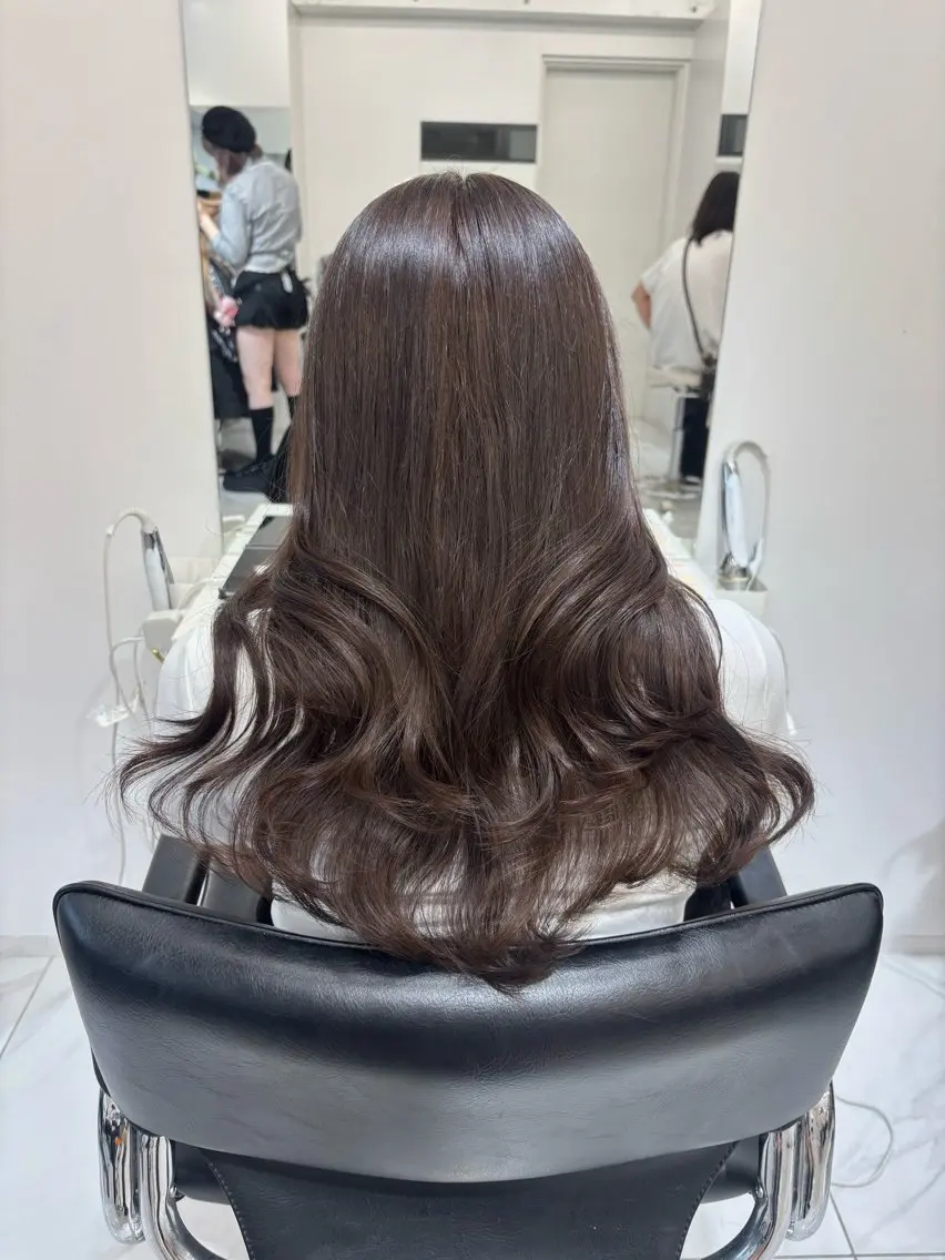 セミロング カラー ブリーチ ダブルカラー ヘアカラー トリートメント 🩶大人韓国ヘア 渋谷/Satsukiのヘアスタイル