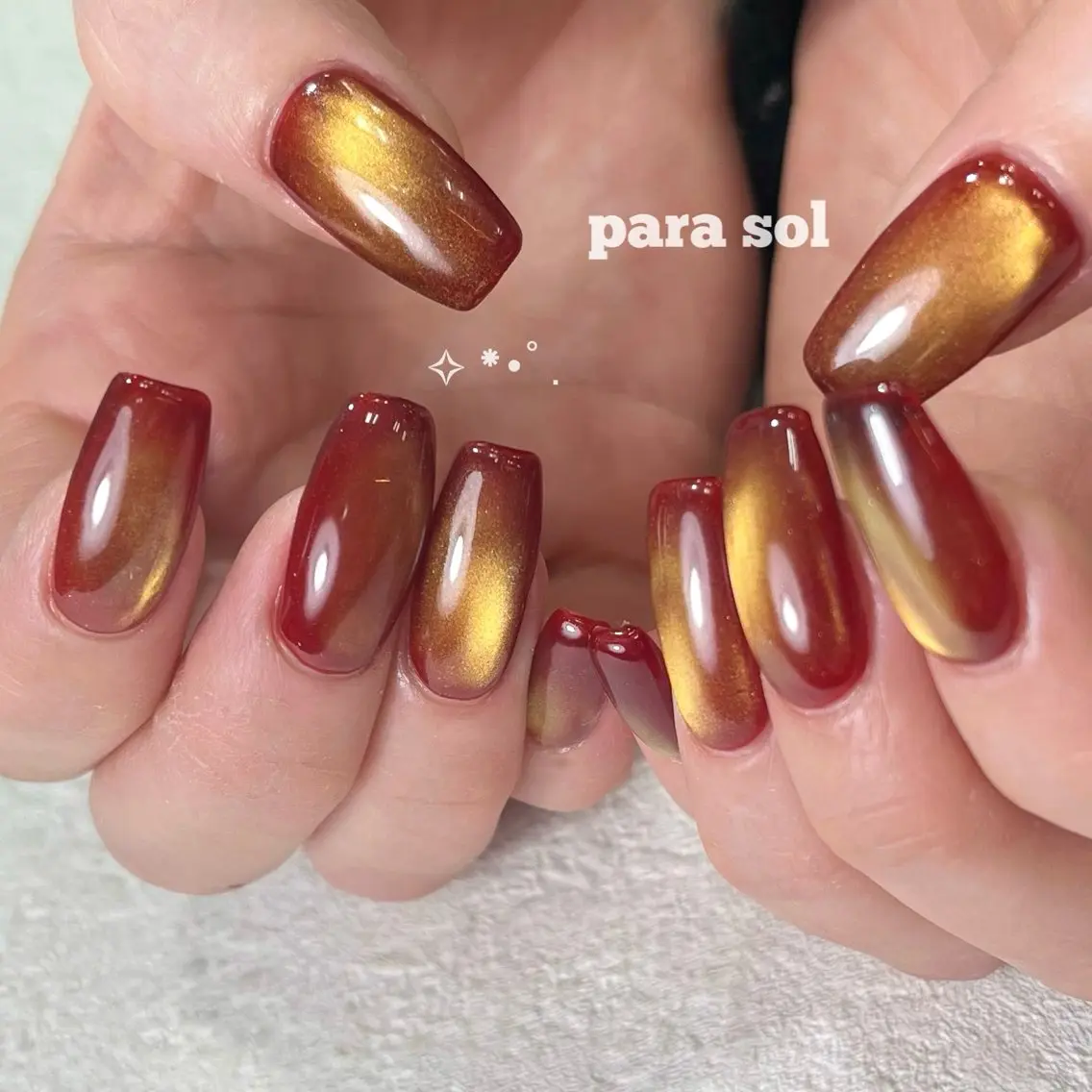 ネイル クリアネイル ジェルネイル マグネットネイル パラジェル 赤色 ハンドネイル フットネイル Para Sol nail　Maoのネイルデザイン