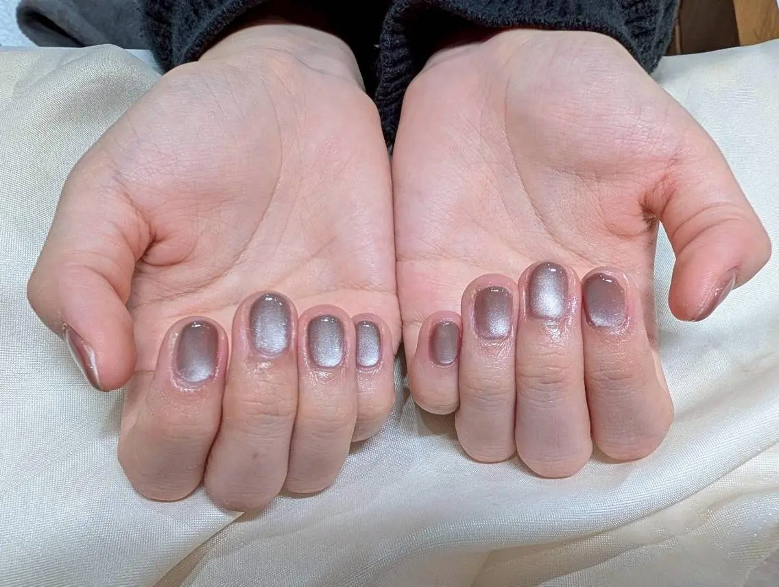 【オフなしの方】ハンドマグネットワンカラー✨甘皮ケア込！の写真
