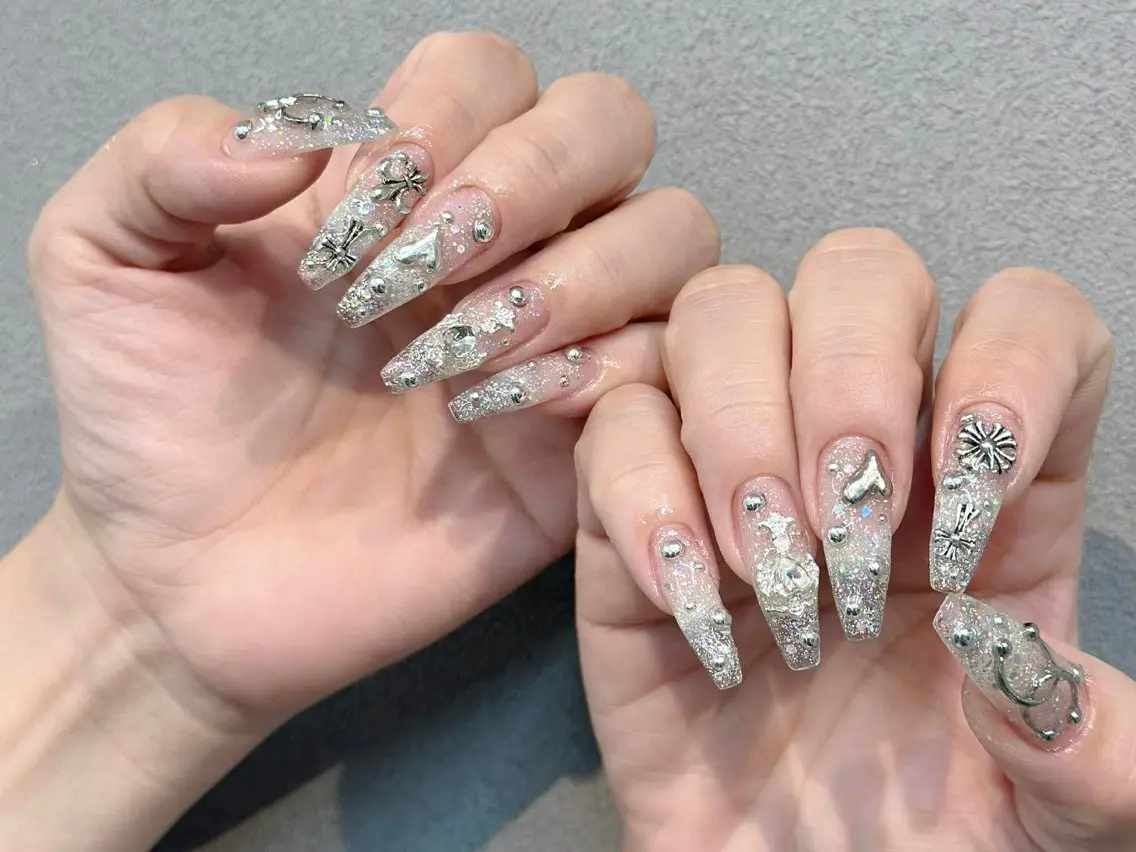 ネイル ハンドネイル hue nail1のネイルデザイン