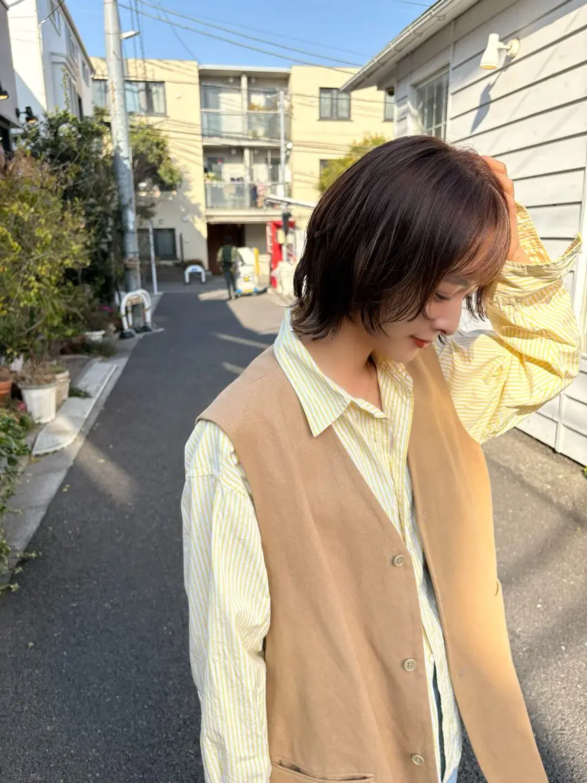ミディアム カラー 顔まわりレイヤー レイヤーカット カット ヘアカラー トリートメント 似合わせカット レイヤー/ボブのヘアスタイル