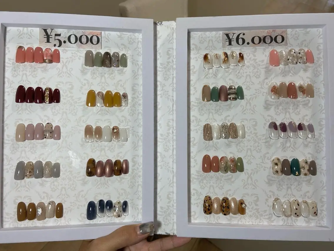 ネイル Adore nailのネイルデザイン