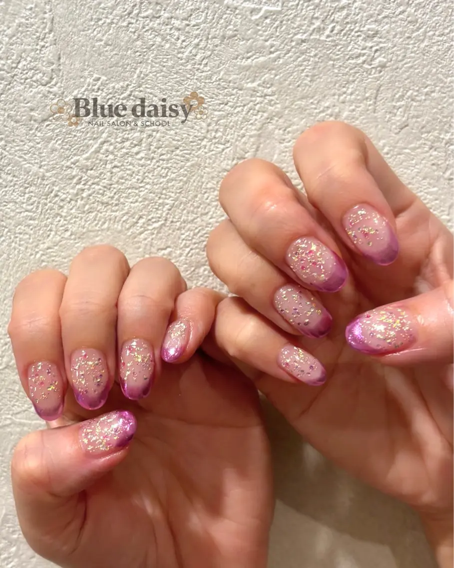 ネイル フレンチネイル ジェルネイル マグネットネイル ミラーネイル 持ち込み ハンドネイル Blue daisy 栄本店のネイルデザイン