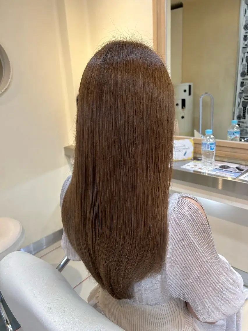 ロング カラー ベージュカラー トリートメント 赤星 さえのヘアスタイル