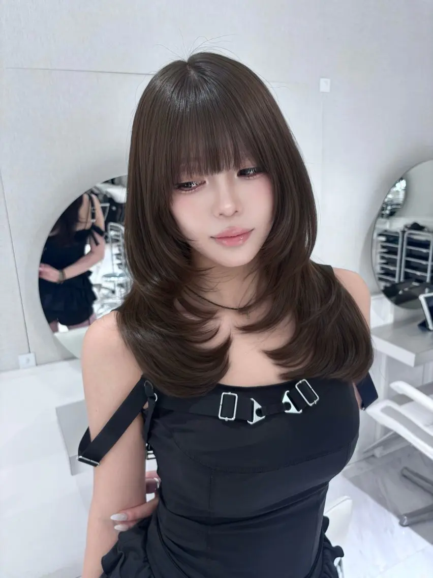 ロング カラー ブラウンカラー オリーブブラウン HIYORI /透明感ダブルカラーのヘアスタイル