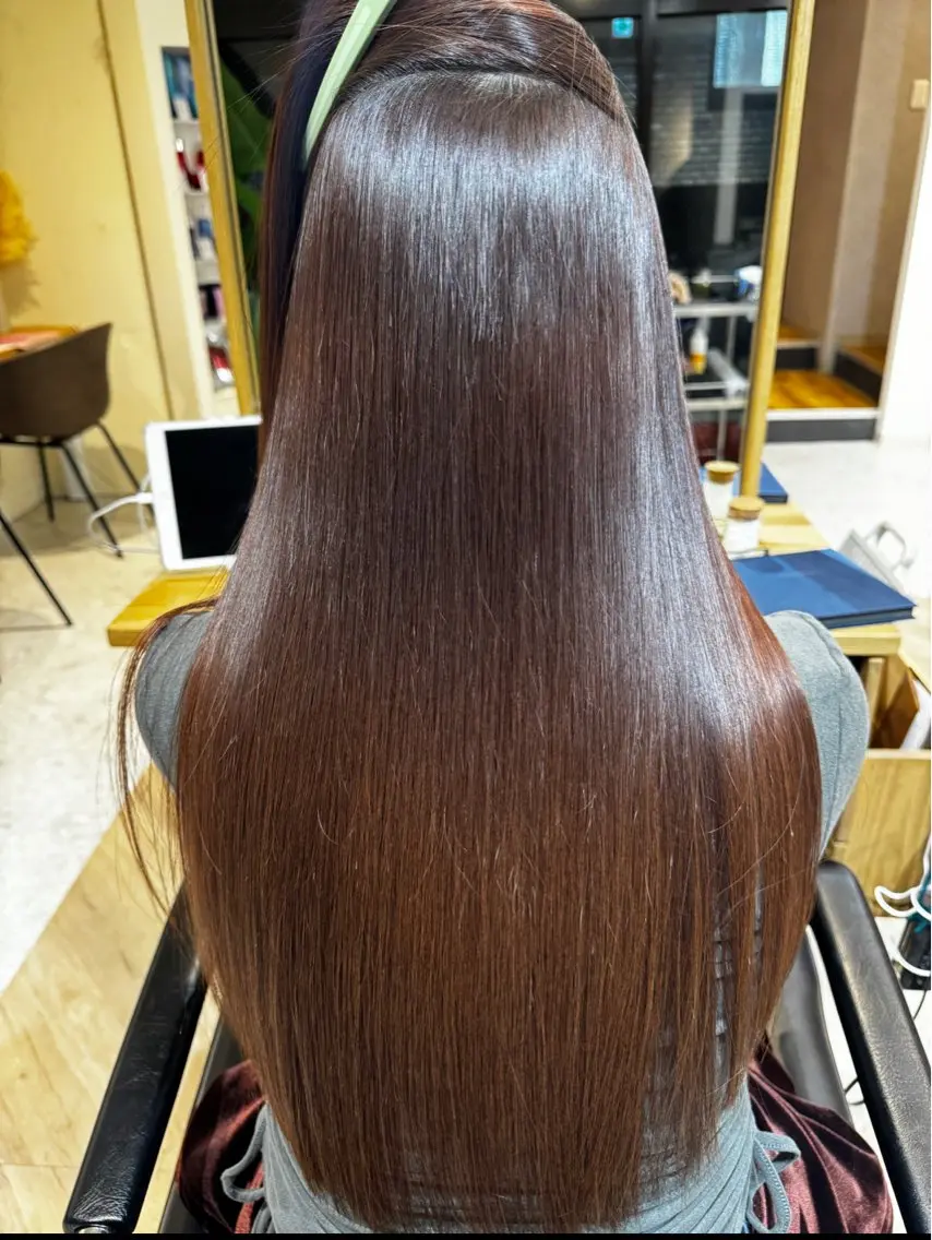 ロング 縮毛矯正 WiLL梅田店 荒堀 結香のヘアスタイル