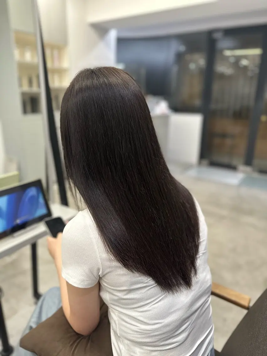 セミロング パーマ 縮毛矯正 ハイトーンカラー が絶対可愛い✨泰聖✨のヘアスタイル