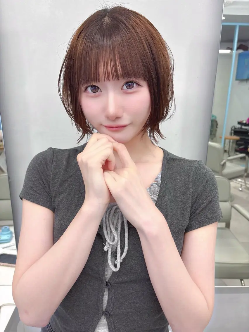 ショート ボブレイヤー ボブ レイヤーカット ウルフカット ウルフボブ ハッシュボブ/ レイヤーボブ/あおしのヘアスタイル