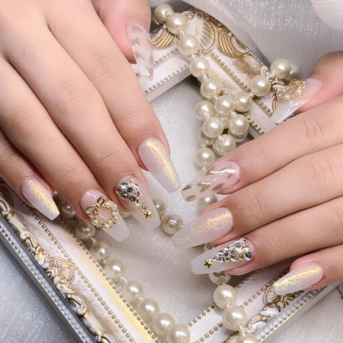 ネイル ハンドネイル Queens マオのネイルデザイン