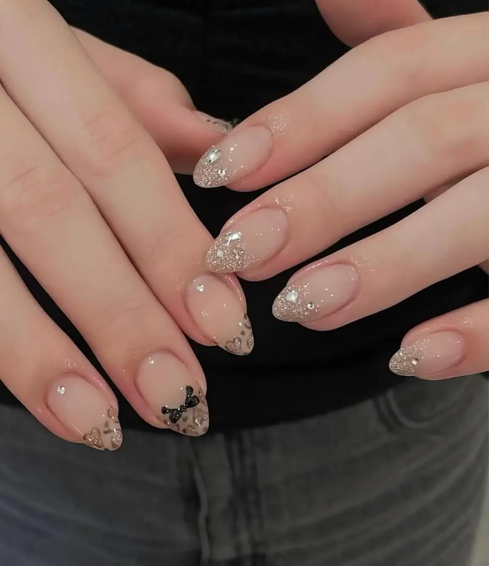 ネイル ハンドネイル YUNIA NAILのネイルデザイン