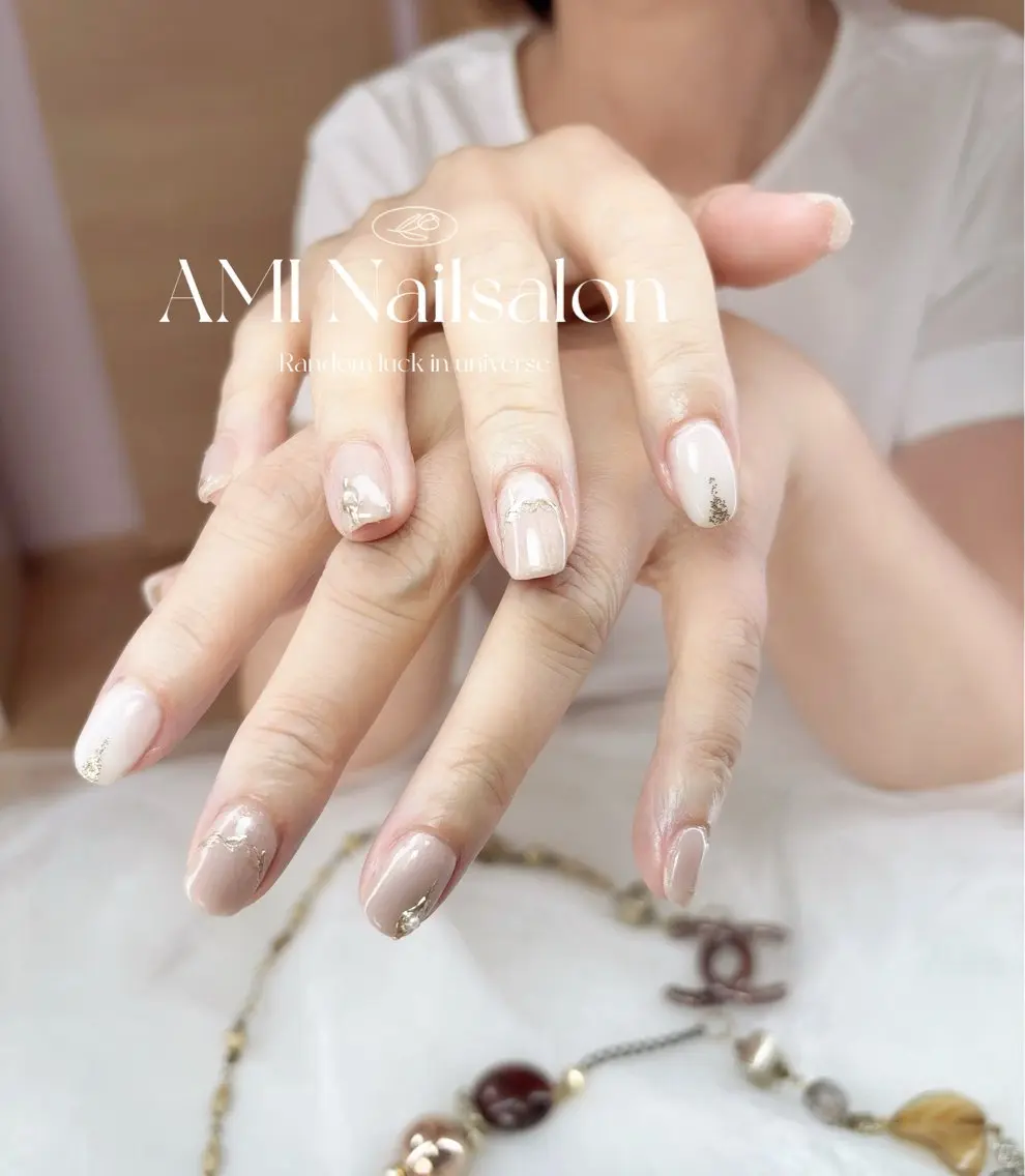 ミディアム ハンドネイル AMI Nailsalonのネイルデザイン