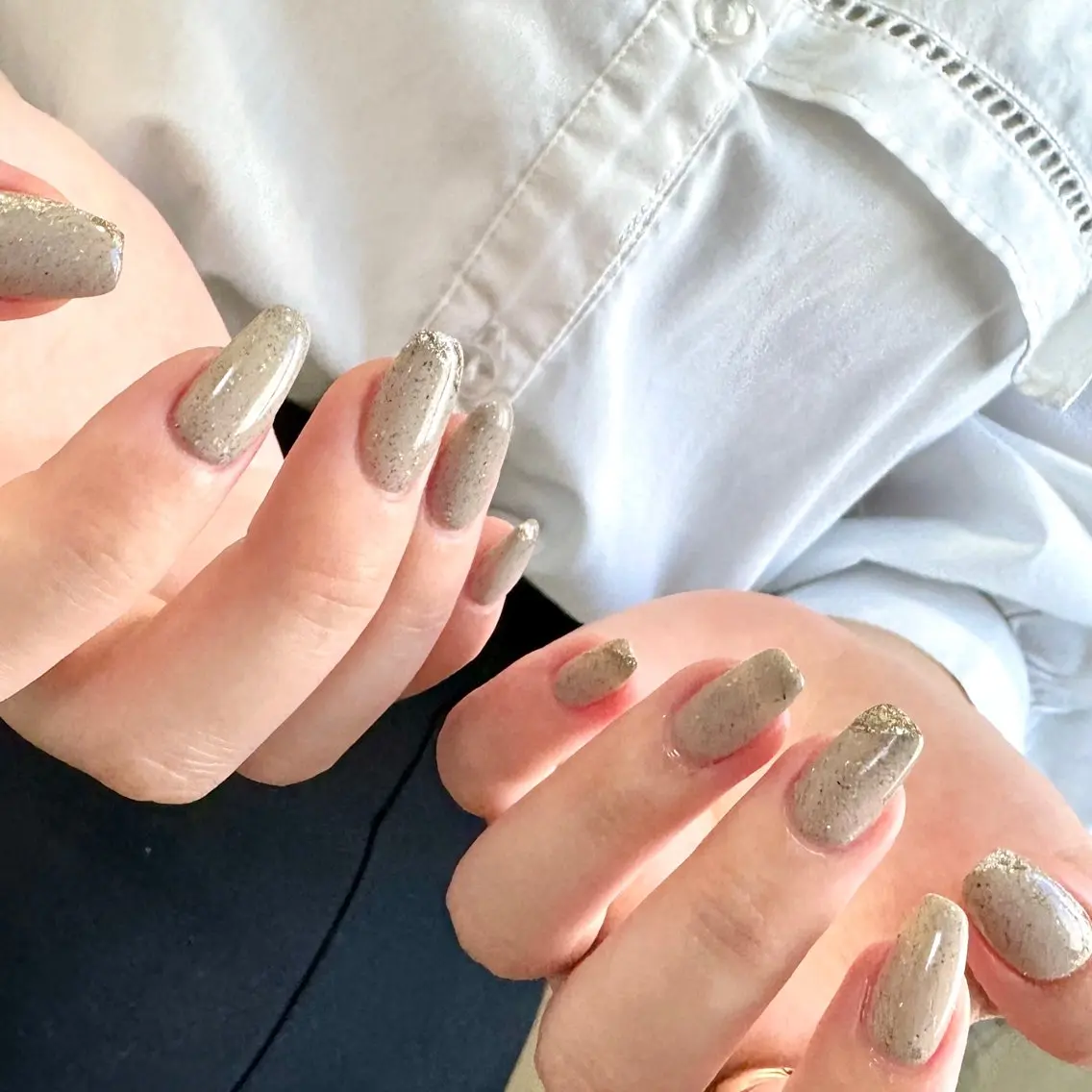 ネイル ゴールド ニュアンスネイル 冬ネイル ハンドネイル pointillé .ayaのネイルデザイン