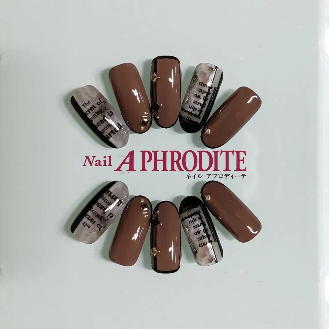 ネイル ジェルネイル ニュアンスネイル スカルプネイル ソフトジェル ネイルチップ ハンドネイル Nail Aphroditeのネイルデザイン