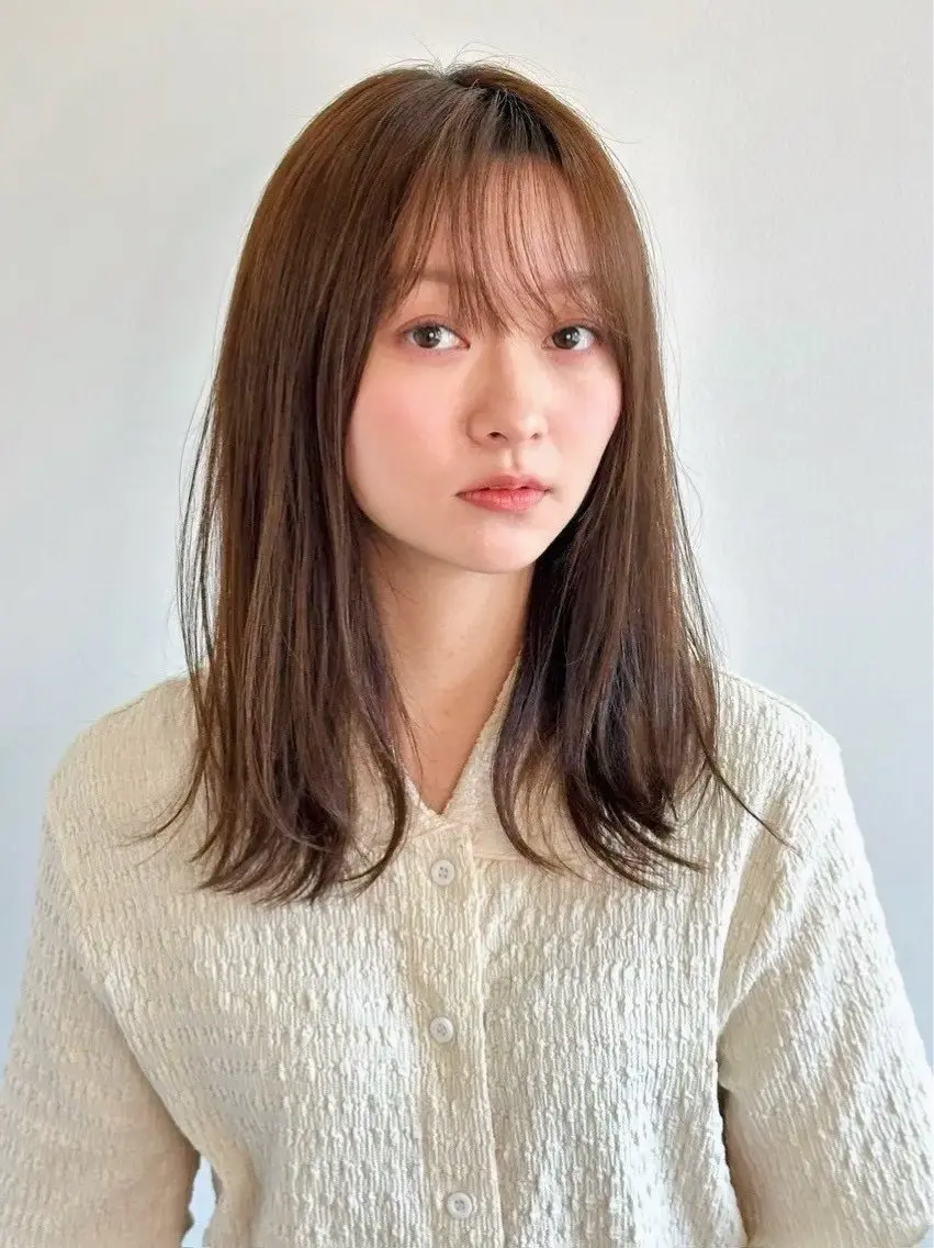 ミディアム カラー パーマ kazuki【顔周り ×レイヤーカット】のヘアスタイル