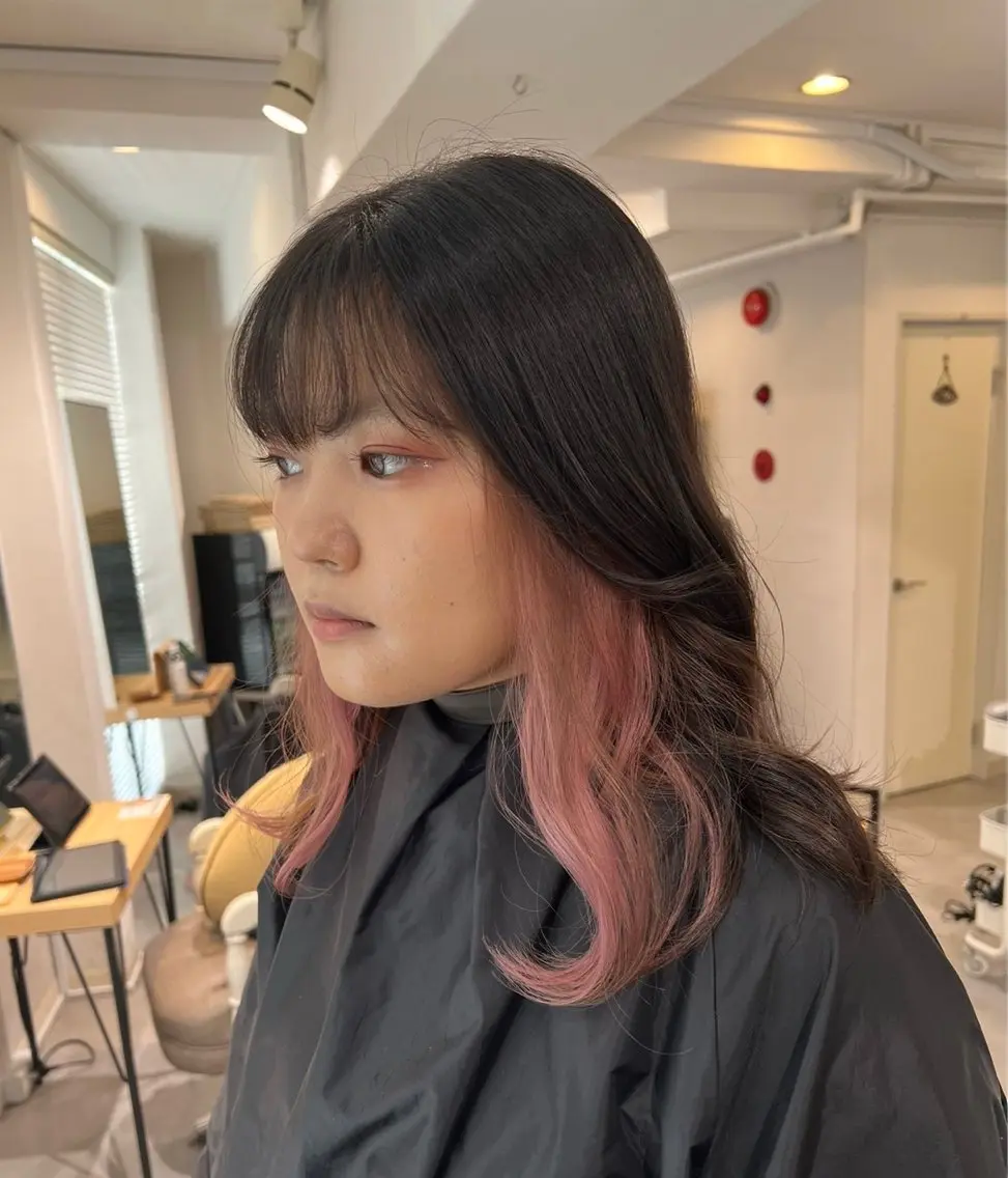 セミロング カラー ベージュカラー インナーカラー ピンクカラー ピンクベージュ 指名数No.1 /NAOYAのヘアスタイル
