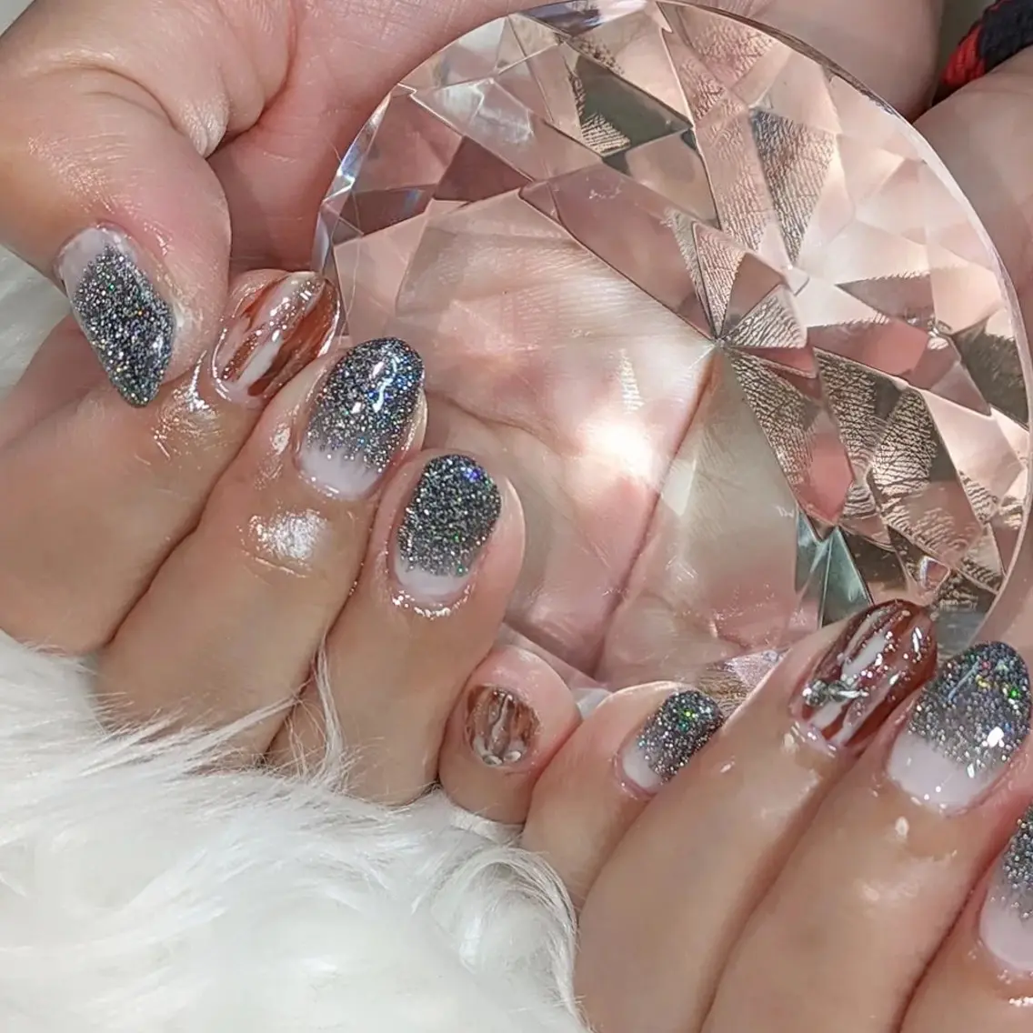 ネイル アニマル柄 フラッシュネイル グラデーション ニュアンスネイル 冬ネイル m&pPrivate nailsalonのネイルデザイン