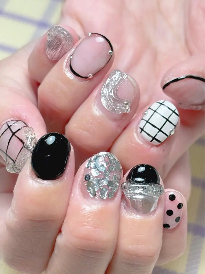 ネイル POPPY nail Yumiのネイルデザイン