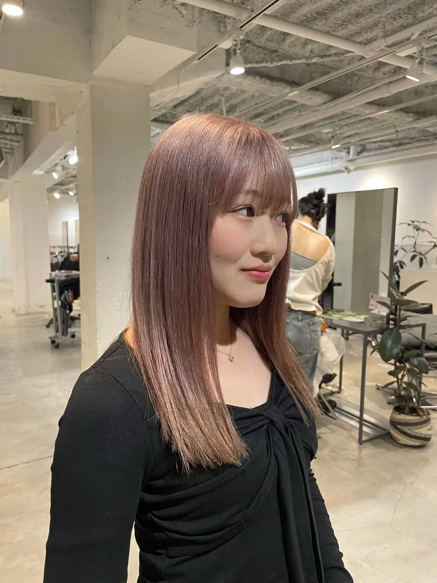 セミロング カラー ヘアカラー 🎀レイヤー 透明感 カラーyuuri🎀のヘアスタイル