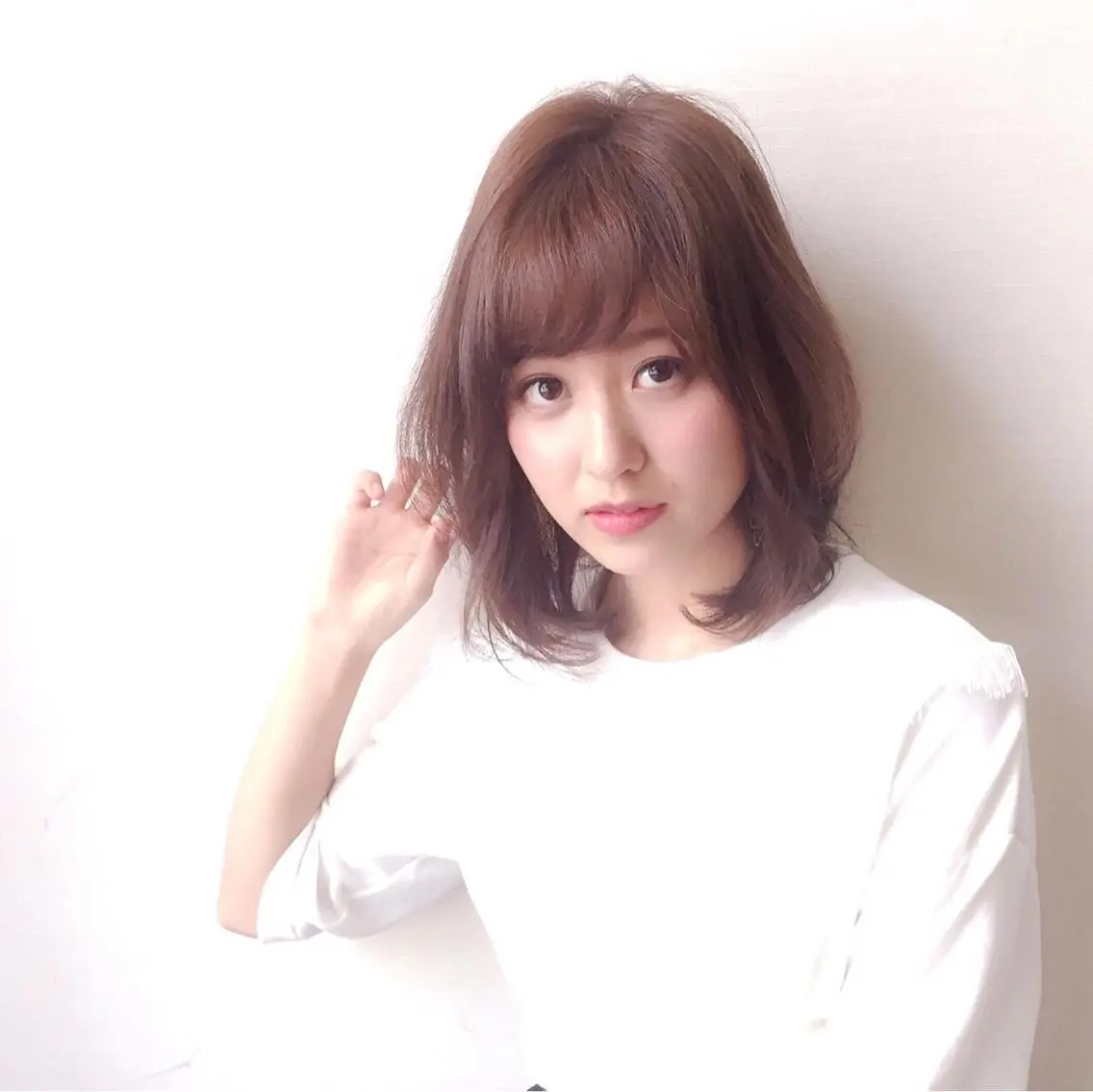 ミディアム カラー ヘアアレンジ ボブ レイヤーカット カット ヘアカラー 山北 咲子のヘアスタイル