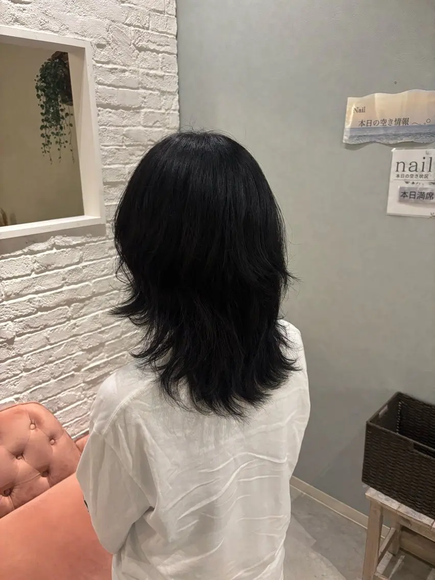 セミロング くせ毛 Rudder 牛嶋のヘアスタイル